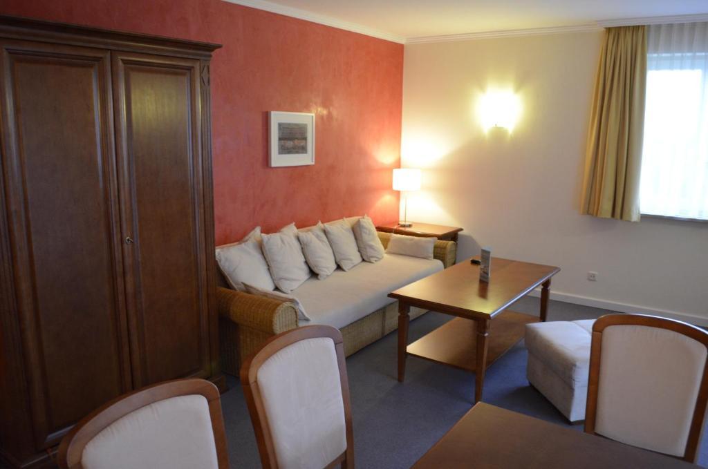 Hotel Pension Bellevue Бад-Доберан Номер фото